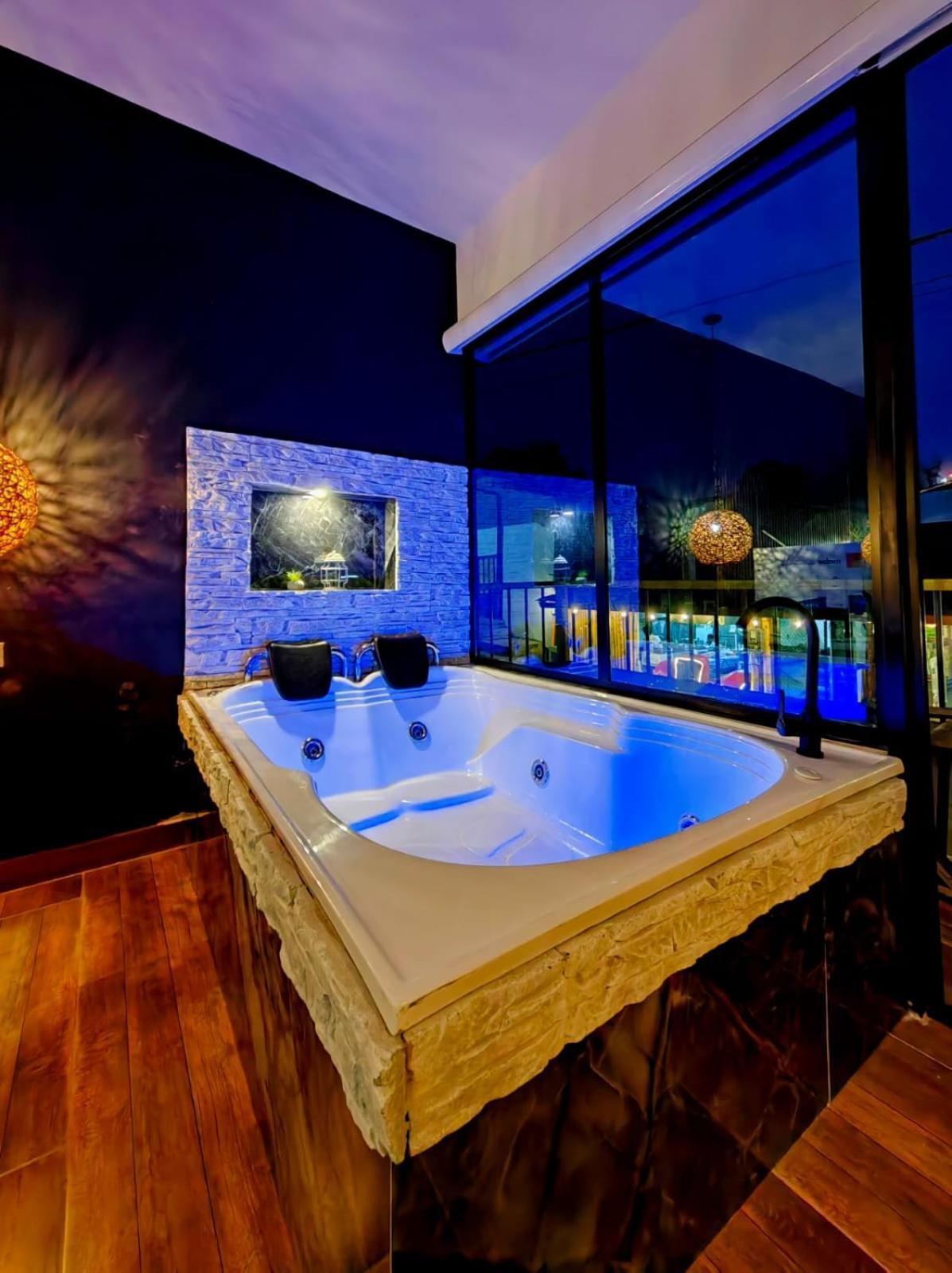 Habitacion Deluxe 2 Con Jacuzzi A 20 Mt Del Parque Salento Kültér fotó
